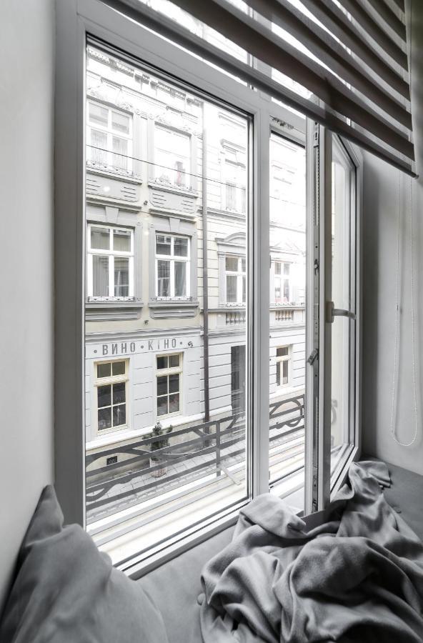 Main Square Apartment Good Stay In The City Center Lviv Exteriör bild