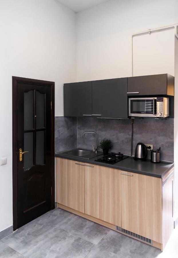Main Square Apartment Good Stay In The City Center Lviv Exteriör bild