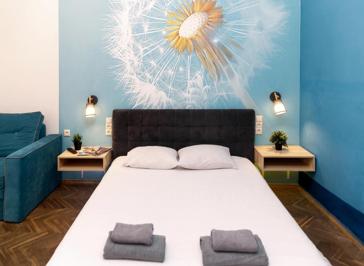 Main Square Apartment Good Stay In The City Center Lviv Exteriör bild